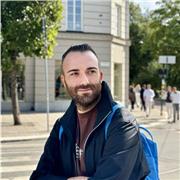 Aprende o mejora tu sueco con clases dinámicas, personalizadas y efectivas, online o presenciales, para todos los niveles
